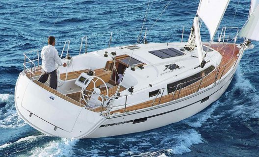 Bavaria 37 Cruiser, Zeiljacht for sale by White Whale Yachtbrokers - Finland