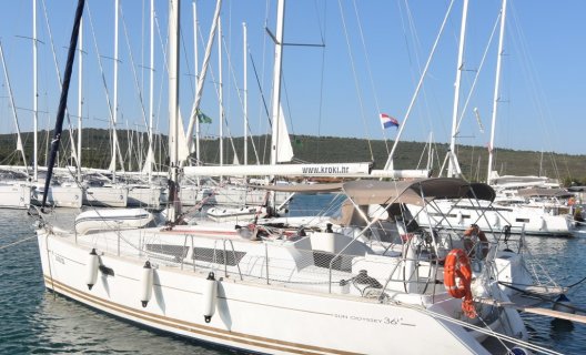 Jeaneau Sun Odyssey 36i, Sailing Yacht for sale by White Whale Yachtbrokers - Croatia