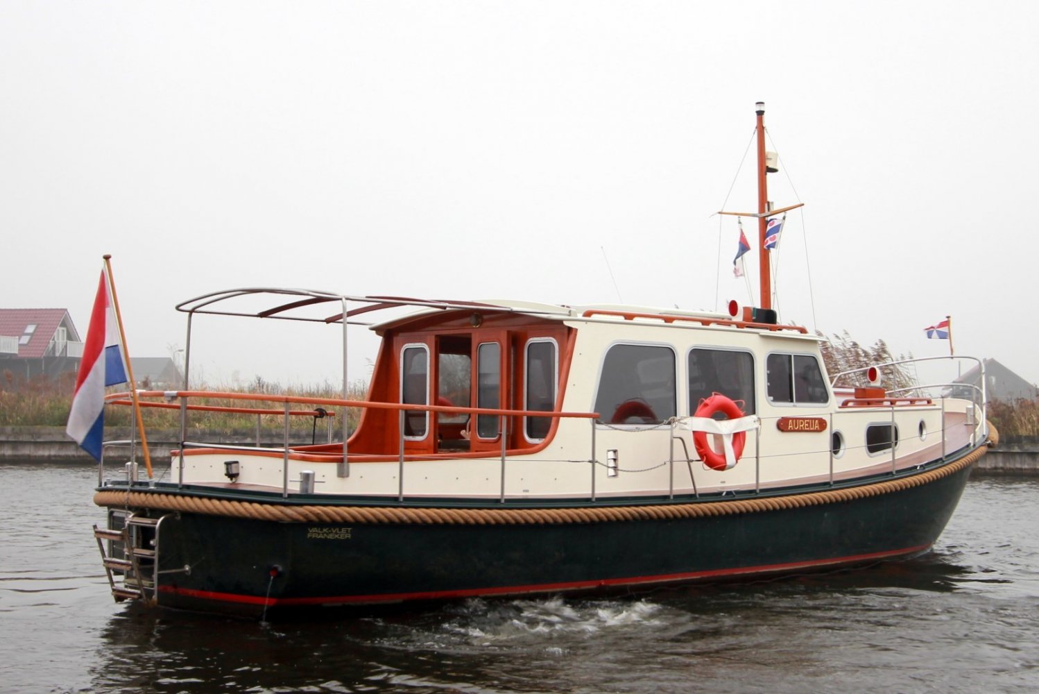 te koop motorboot open kuip