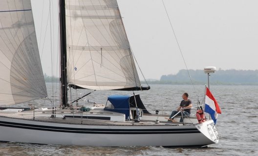 Huisman 37, Segelyacht for sale by White Whale Yachtbrokers - Sneek