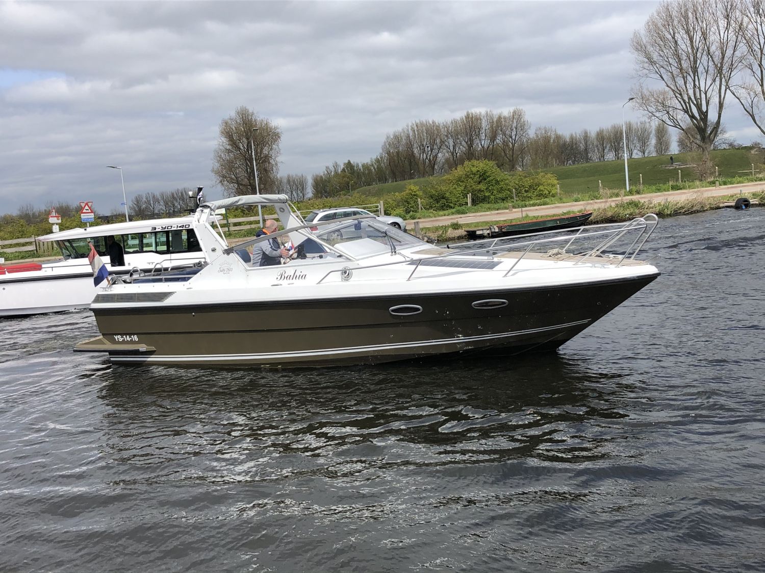 crown motorboot te koop