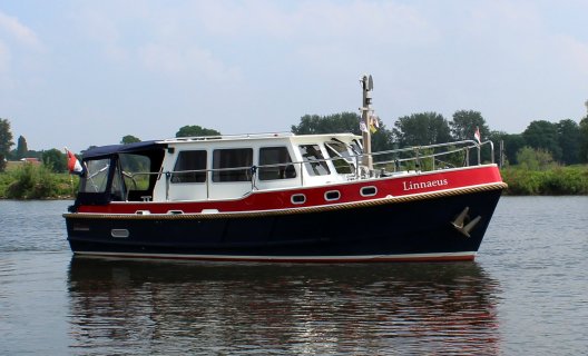Barkas 900 OK, Motoryacht for sale by White Whale Yachtbrokers - Limburg