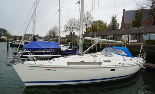 Beneteau Oceanis 381, Segelyacht for sale by White Whale Yachtbrokers - Willemstad