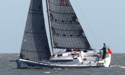Elan 360S, Sailing Yacht for sale by White Whale Yachtbrokers - Enkhuizen