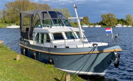 Linssen Grand Sturdy 29.9 AC, Motor Yacht for sale by White Whale Yachtbrokers - Limburg
