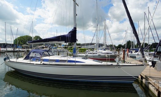 X-Yachts X-412, Segelyacht for sale by White Whale Yachtbrokers - Willemstad