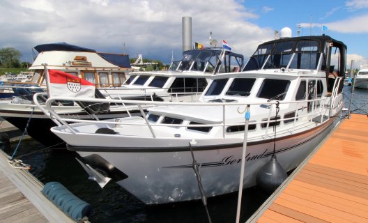 Pedro Skiron 35, Motor Yacht for sale by White Whale Yachtbrokers - Limburg