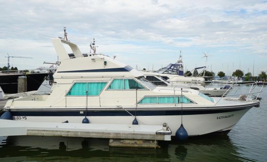 Fairline 32 SEDAN FLY, Motoryacht for sale by White Whale Yachtbrokers - Willemstad