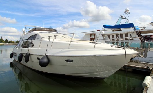 Azimut 54-58 Fly, Motor Yacht for sale by White Whale Yachtbrokers - Limburg