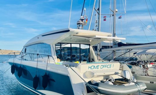 Prestige 520 S, Motorjacht for sale by White Whale Yachtbrokers - Finland