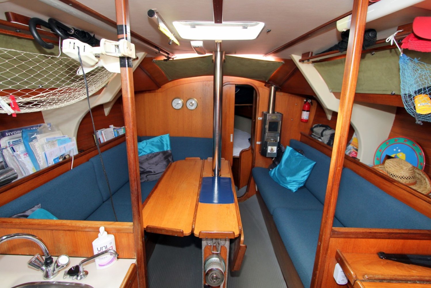 Jeanneau Attalia 32 Swing Keel sailboat for sale White Whale Yachtbrokers