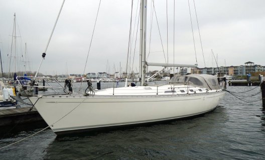 Dufour 45 Classic, Zeiljacht for sale by White Whale Yachtbrokers - Willemstad