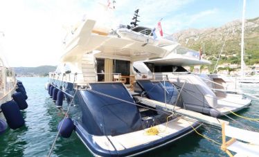 Azimut 80, Motorjacht  for sale by White Whale Yachtbrokers - Finland