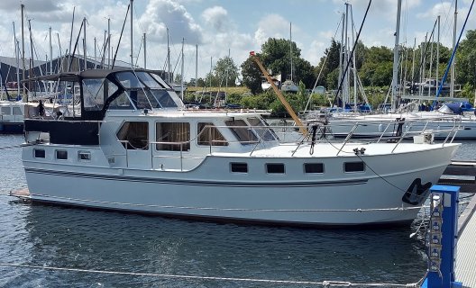 Stevens Nautical Columbus 1070 AK, Motorjacht for sale by White Whale Yachtbrokers - Willemstad