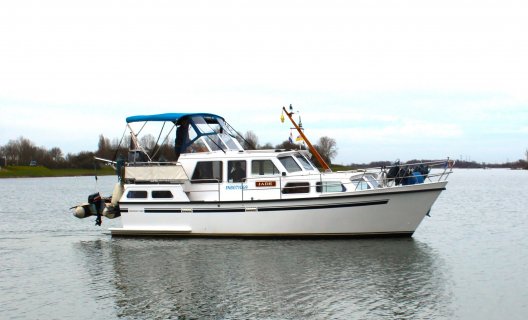 Aquanaut Beauty 1000 AK, Motor Yacht for sale by White Whale Yachtbrokers - Limburg