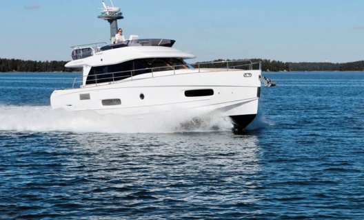 Azimut 43 Magellano, Motorjacht for sale by White Whale Yachtbrokers - Finland