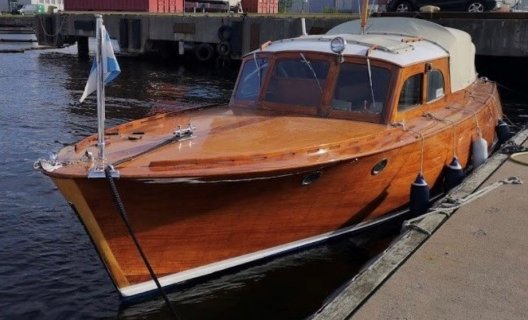 Ostlund 31, Schlup for sale by White Whale Yachtbrokers - Willemstad
