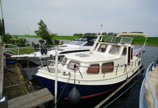 Tukkervlet 830 AK, Motorjacht  for sale by White Whale Yachtbrokers - Willemstad