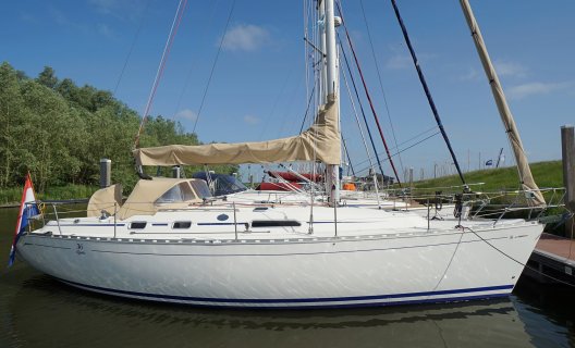 Dufour 36 Classic 2 Cabin, Zeiljacht for sale by White Whale Yachtbrokers - Willemstad