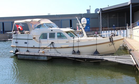Linssen Grand Sturdy 380 AC, Motor Yacht for sale by White Whale Yachtbrokers - Limburg