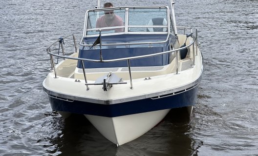 Wellcraft (USA) Fisherman 24, Schlup for sale by White Whale Yachtbrokers - Vinkeveen