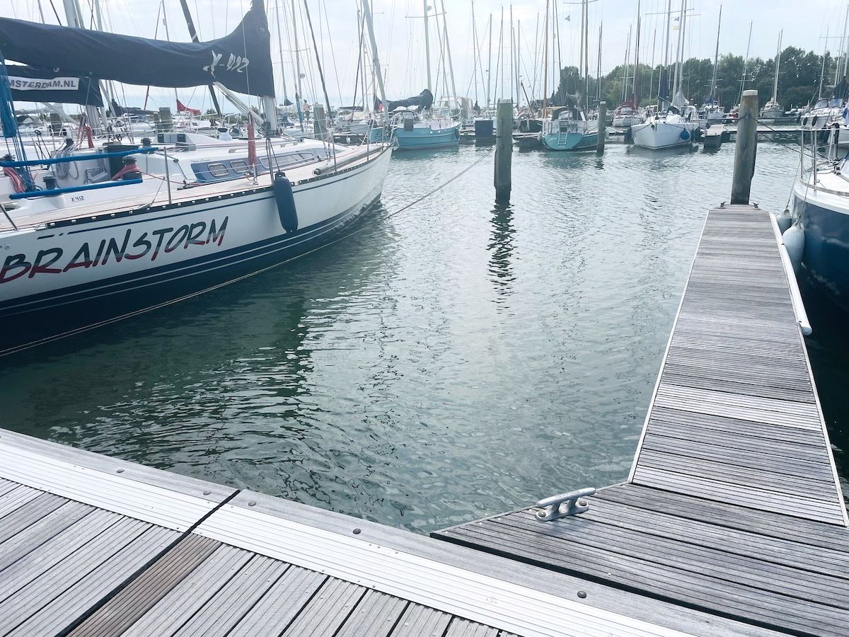 Medemblik (NL)  Regattacenter DZ 30