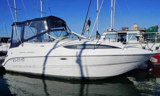 Bayliner 2455 Ciera, Motoryacht for sale by White Whale Yachtbrokers - Willemstad