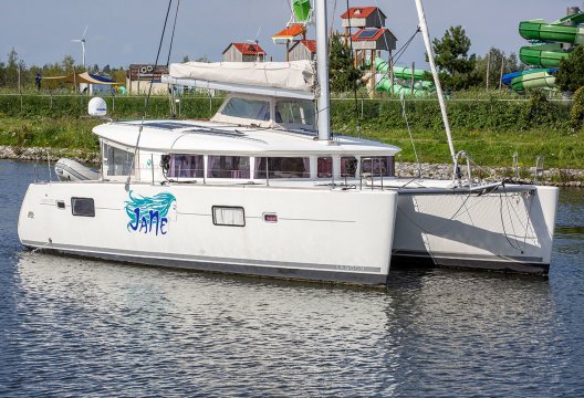 Lagoon 400, Zeiljacht  for sale by White Whale Yachtbrokers - Enkhuizen