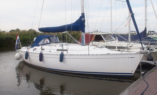 Dufour 36 Classic (2 Hutten), Segelyacht for sale by White Whale Yachtbrokers - Willemstad