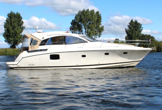 Jeanneau Prestige 42S, Motor Yacht  for sale by White Whale Yachtbrokers - Limburg