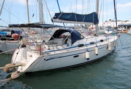 Bavaria 42 Cruiser, Zeiljacht  for sale by White Whale Yachtbrokers - Almeria