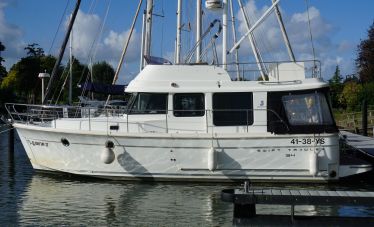 Beneteau Swift Trawler 34 Fly, Motor Yacht  for sale by White Whale Yachtbrokers - Willemstad
