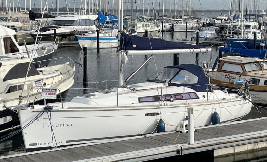 Beneteau Oceanis 31, Segelyacht for sale by White Whale Yachtbrokers - Willemstad