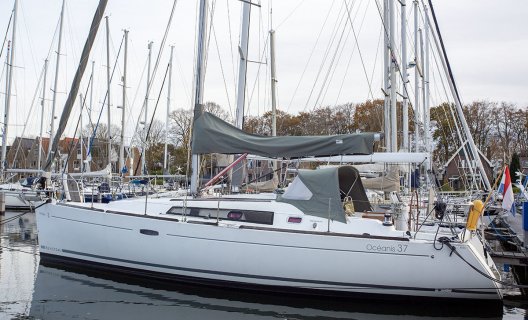Beneteau Oceanis 37, Sailing Yacht for sale by White Whale Yachtbrokers - Enkhuizen