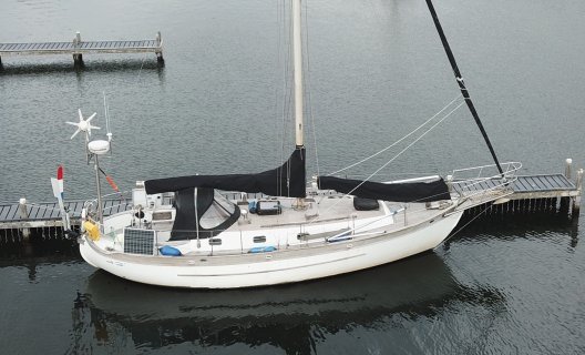 Young Sun 35, Zeiljacht for sale by White Whale Yachtbrokers - Willemstad