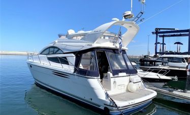 Fairline Phantom 40, Motorjacht  for sale by White Whale Yachtbrokers - Finland