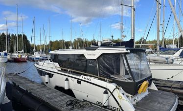 Aquador 35 AQ, Motor Yacht  for sale by White Whale Yachtbrokers - Finland