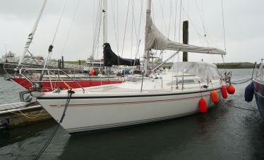 Dehler 36 CWS, Segelyacht  for sale by White Whale Yachtbrokers - Willemstad