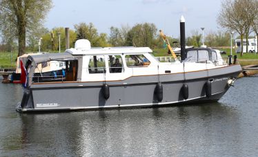 Waarschip MY 10.0, Motor Yacht  for sale by White Whale Yachtbrokers - Limburg