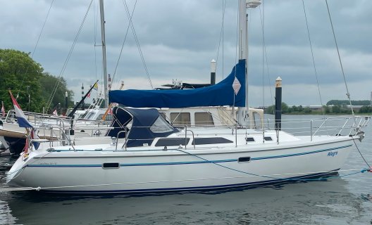 Catalina 36, Segelyacht for sale by White Whale Yachtbrokers - Willemstad