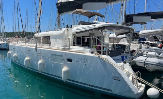 Lagoon 450F, Multihull zeilboot for sale by White Whale Yachtbrokers - Croatia