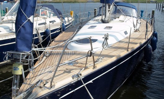 Salona 45, Segelyacht for sale by White Whale Yachtbrokers - Enkhuizen