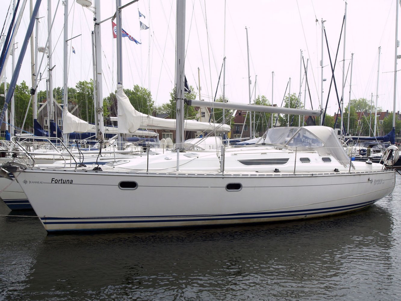 Jeanneau Sun Odyssey 36.2 Segelboot zu verkaufen | White Whale Yachtbrokers