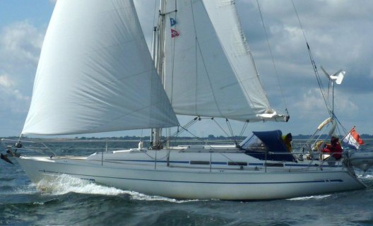 Bavaria 38-3, Sailing Yacht for sale by White Whale Yachtbrokers - Willemstad