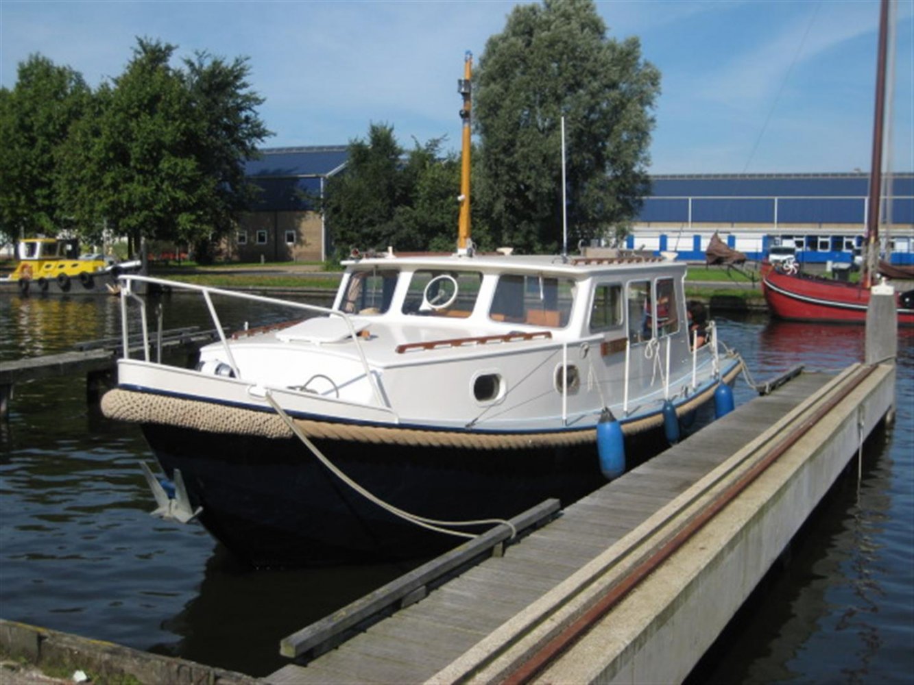 Bruijs 935 motorboot White Whale Yachtbrokers