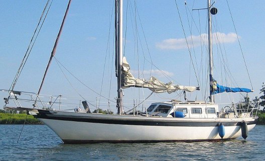 Endurance 37 Built By Tyler, Sailing Yacht for sale by White Whale Yachtbrokers - Willemstad
