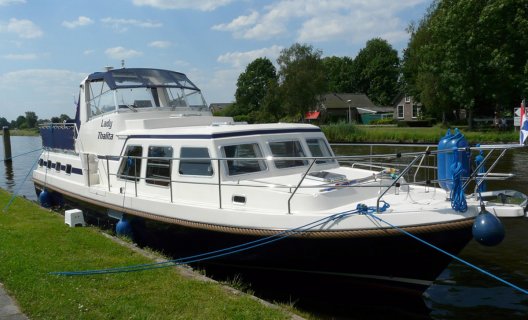 Holiday 12.60, Motorjacht for sale by White Whale Yachtbrokers - Sneek