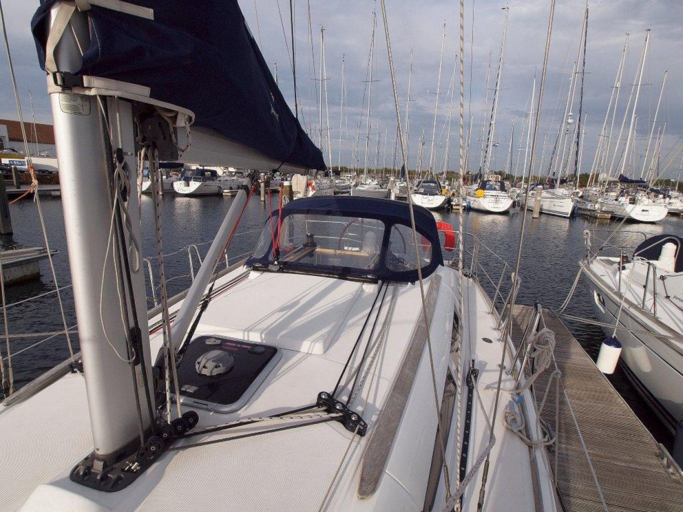 Jeanneau SO 36i zeilboot | White Whale Yachtbrokers