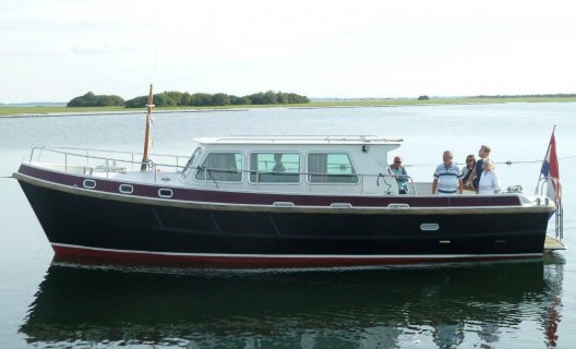 Barkas 1100, Motorjacht for sale by White Whale Yachtbrokers - Willemstad