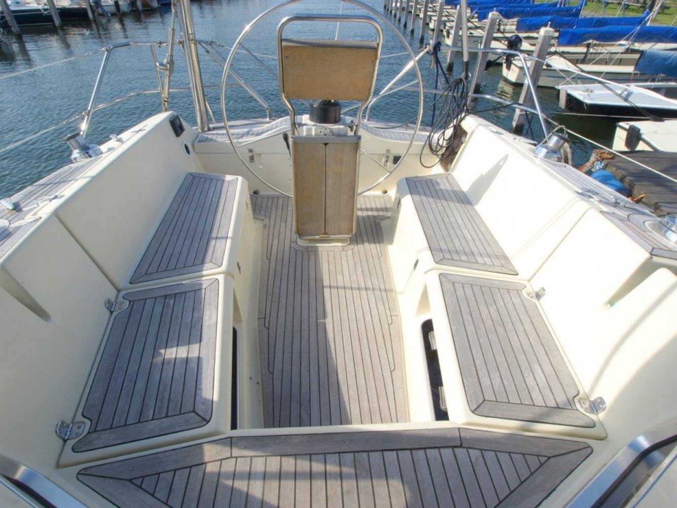 Bavaria 410 Caribbean sailboat for sale | White Whale Yachtbrokers